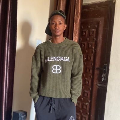 Ademaking247's profile picture. 