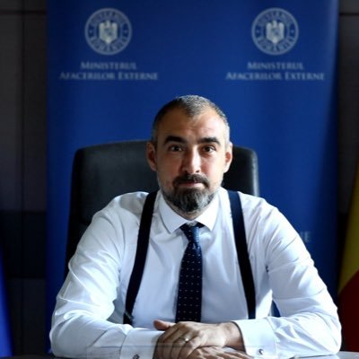 Ambassador of 🇷🇴 to 🇺🇾, former spokesperson for @MAERomania, diplomat in the Republic of Moldova and Ukraine. RTs are not endorsements. @AmbasadaRO_UY