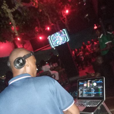 DJ | TECH | AMBIVERT 🙄
C.E.O PlanetMax Entertainment
All Enquiries - https://t.co/xvs1nBdACg or DM