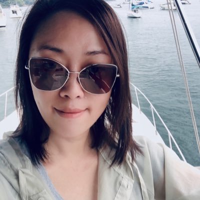 rachel_yys's profile picture. john masefield〈sea-fever〉…and all i ask is a tall ship and a *star⁂  to steer her by… 同一幅畫作不同的人會賦予不一樣的思考去敘述 vs 紀錄