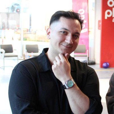 teko8080's profile picture. Frontend Developer @easycep | @yildizedu