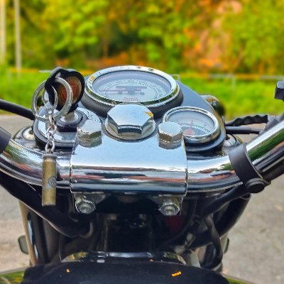 amrindersidhu27's profile picture. 