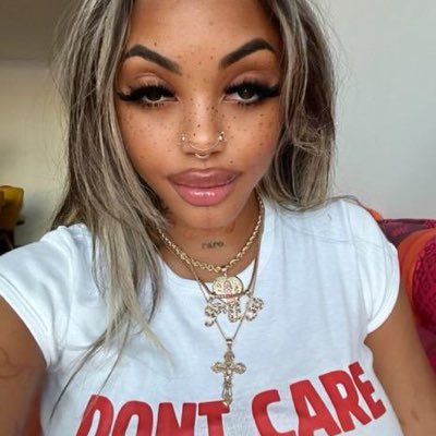 ask for menu ❤️😊 available for FaceTime till you nut😘 Dropbox available 📦