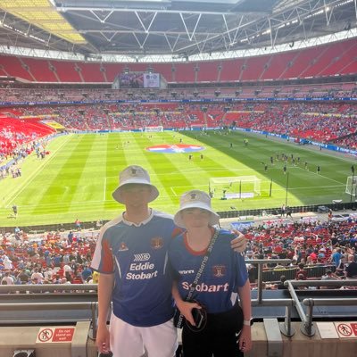 LappingDenis's profile picture. 