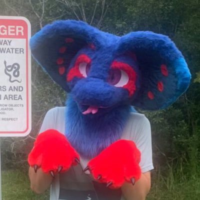 Snek on the internet :3 Male, 22, 🇵🇷. Future Cloud Technician. Dms Closed. SFW only.