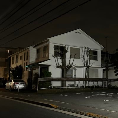 dNjnzTkgS382545's profile picture. 眠れない時に聴くためのアンビエント音楽を集めています。