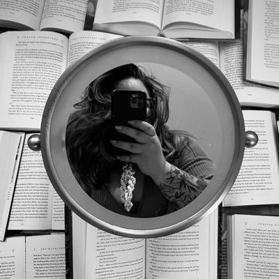 Kahleelove's profile picture. 🖤Professional Maladaptive Daydreamer & Founder of The Tortured Writers Department🖤