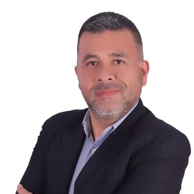 Ingeniero Industrial Especialista en Gerencia de Calidad y Procesos y Especialista en Administración de la Universidad EAFIT