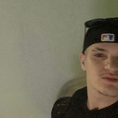 gabriell_tura's profile picture. 