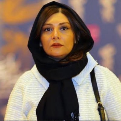 هنگامی که پیِ خودم بودم... تو را یافتم.🤍✨
معلم