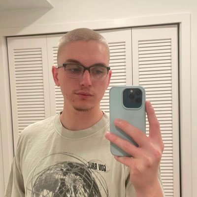 duBOSSky's profile picture. Penn State Alum | Physical Therapy ☤