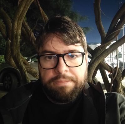 Sou de Pernambuco, sou o Leão do Norte.
Também anarcotaku!