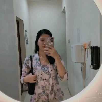 tweet ini hanya sekedar tweet, jangan baper ||@yafmanagement ||@nl_managemen ||