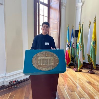 Estudiante de gobierno y relaciones internacionales de la Universidad Externado de Colombia💚