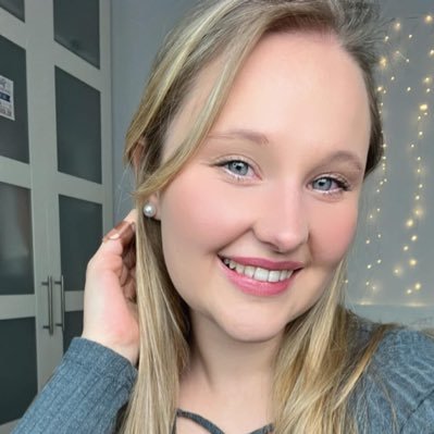 AnnaBetty567241's profile picture. 