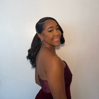 daniellenc_'s profile picture. 🇯🇲