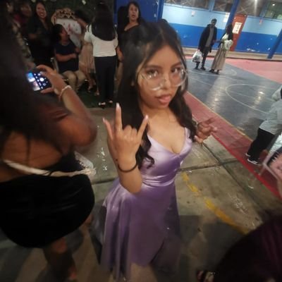 mwcwjz's profile picture. nijiro's gf ♡                                                                          
☆ ! 𝟷7 • 𝚒𝚗𝚏𝚙                                    
genshin impact ‼️