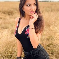 Crystal (@f_crystal55) 's Twitter Profile