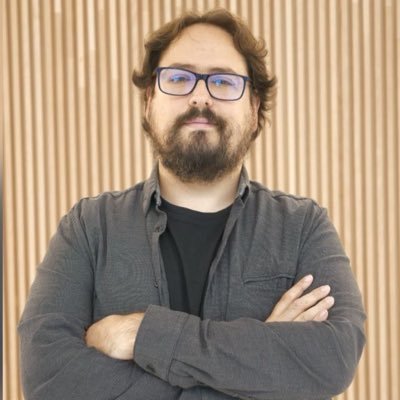dani_gamero's profile picture. ¿A quién no le gusta que le cuenten una buena historia? Guionista. Director de Contenidos en @GrupoADMtv