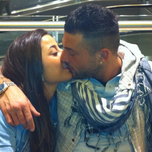 robia90's profile picture. 