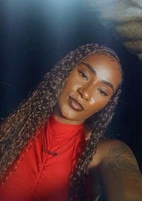 Guαrdα-me senhor, como α meninα dos teus olhos.❤️✨
Instagram:@lythaars