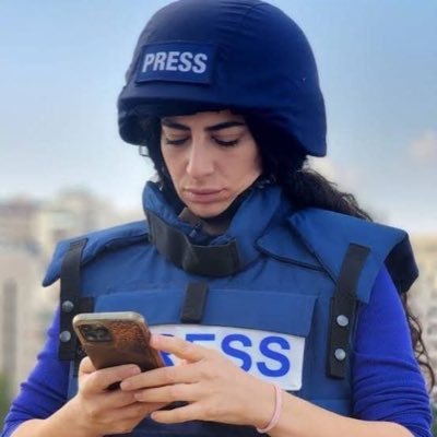 Palestinian 🇵🇸 journalist 📍Gazal 📄📺🎙️📝 Reporting for aljazeeraenglish Content Producer