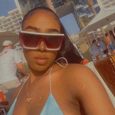 @wearevibesonvibes