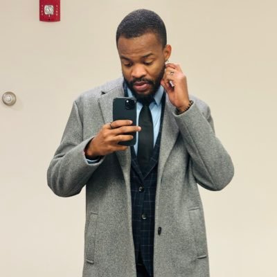 MsyeJeff's profile picture. ™ I'm like a liquid, I take the shape you give me!  🙌🏻.♓️