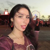 Julia Guimarae (@julia8guimarae) 's Twitter Profile