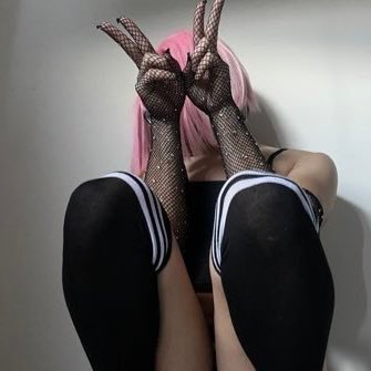 Holiss Explorando mi lado femenino. 🎀Amo femboys, trans, CD || Quiero amigas:3 FapRoulette profile (yeah, i love anal:p): https://t.co/2PAXshEeSs