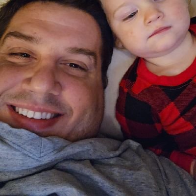 WeslyWeldon's profile picture. 