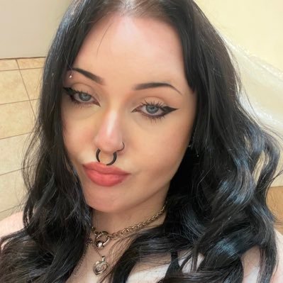 annaerb777's profile picture. wv