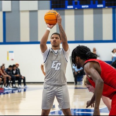flykidkai's profile picture. 6’3 Combo Guard 🏀 El Camino College men’s basketball South Coast Conference First Team @kaidj0104@gmail.com  310-946-7914