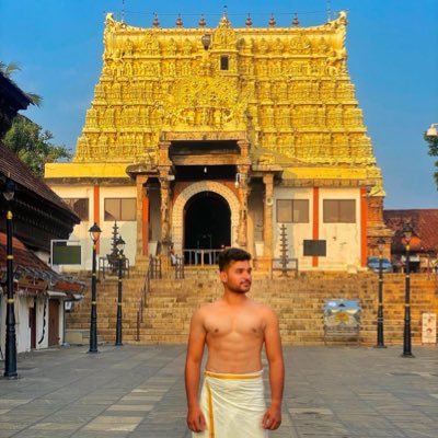 RealAshray's profile picture. हिन्दु तन मन हिन्दु जीवन रग रग हिन्दु मेरा परिचय॥🕉️