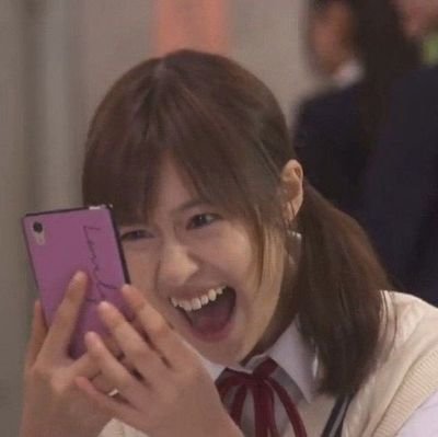 그녀들을 구독합니다...