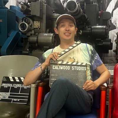 CamiloCalderonA's profile picture. Periodista, curador digital, zurdo e hiperactivo. Cine y T. V. , gestión cultural y periodismo. Magister @industcultUNQ Docente.
Carpe Diem y tambien Cave Canem