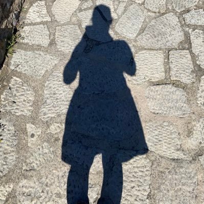 33 jaar 👩 | 🩵 | Verpleegkundige 👩⚕️ | Amsterdam 🌵 | Kattenvrouwtje 🐱 | Boekenworm 📚 | Braindump 🚮💭📬