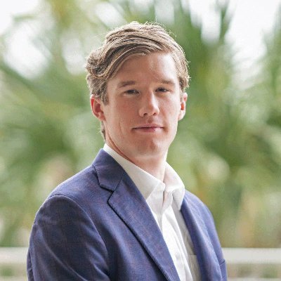 Ad maker & strategist | Former @DaveMcCormickPA Creative Director
