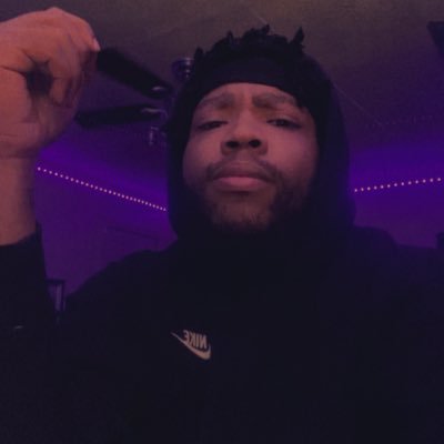 Entrepreneur, Writer, Marketer & Aesthete. Social Media Ambassador. //CEO of T.B.H.I.🏡 & xJOAT’z // Account Sales Executive & CSP for https://t.co/rnCA9CWLUl