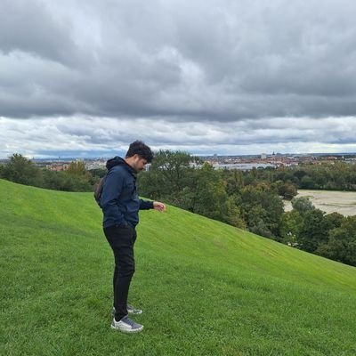 grrdlxndr's profile picture. 