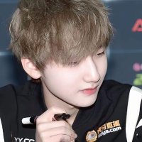 Bảo Ngọc (@_bng004) 's Twitter Profile