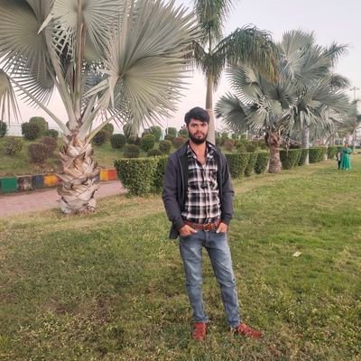 PARSHUR39223095's profile picture. job Indian railway WCR