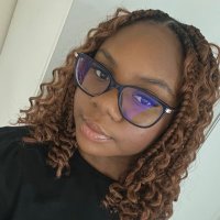 Phoebe Lewin (@phoebelewinitv) 's Twitter Profile