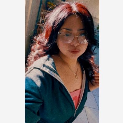 damareesej's profile picture. Damaris not Dameriz