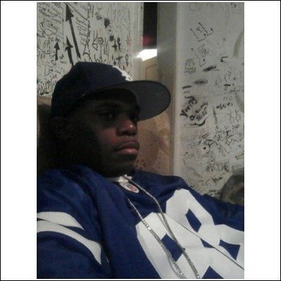 savsum4us's profile picture. 