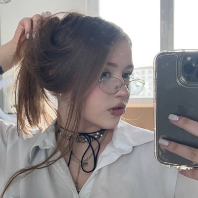 🎀 Your sweet escape ✨ A mix of beauty, mystery, and passion 💌 Follow for more.