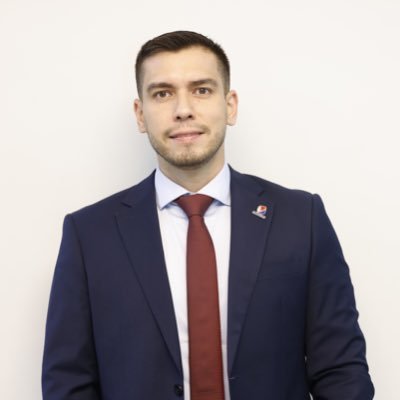 Empieza chico, piensa en grande y anda rápido. Creo en un Paraguay 🇵🇾 Innovador 🚀 e Industrializado 🏭 #ParaguayoComoVos