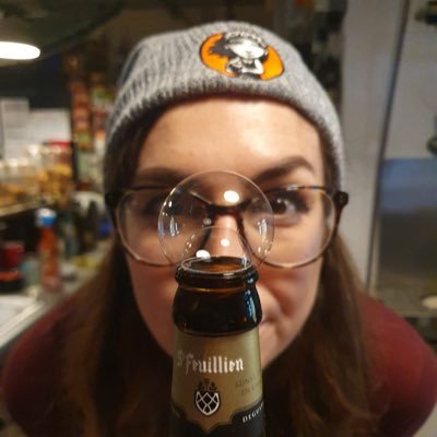 Follow for pictures of fine beers, ciders and various animals. She/Her ❤️ Beerslinger at Hereford Beer House