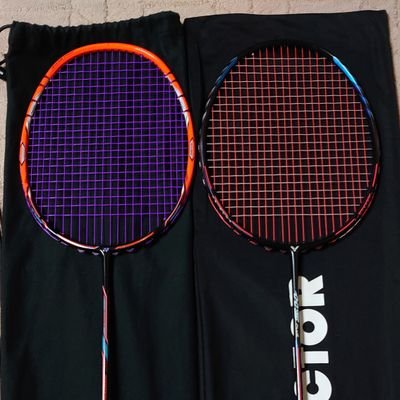 バドミントン🏸の情報を集めたり意見の交流などをしたくてアカウント作りました!Nanoray Z-Speed(3U)/AuraSpeed HS Plus(4U)
無言フォロー失礼します🙏気軽にフォロー、リプ、DMなどなどどうぞ🤗