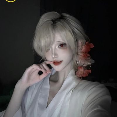 Eggsming614's profile picture. 还得出去